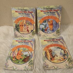 Disney Winnie the Pooh Illustrated Book Collection set 4